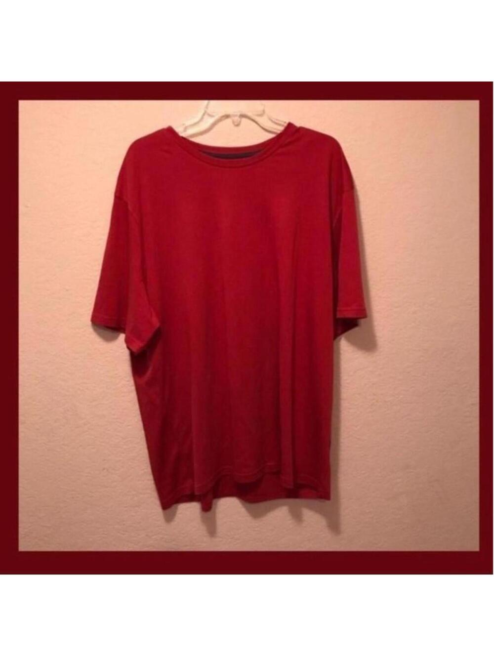 Basic Red‎ Short Sleeve T-Shirt